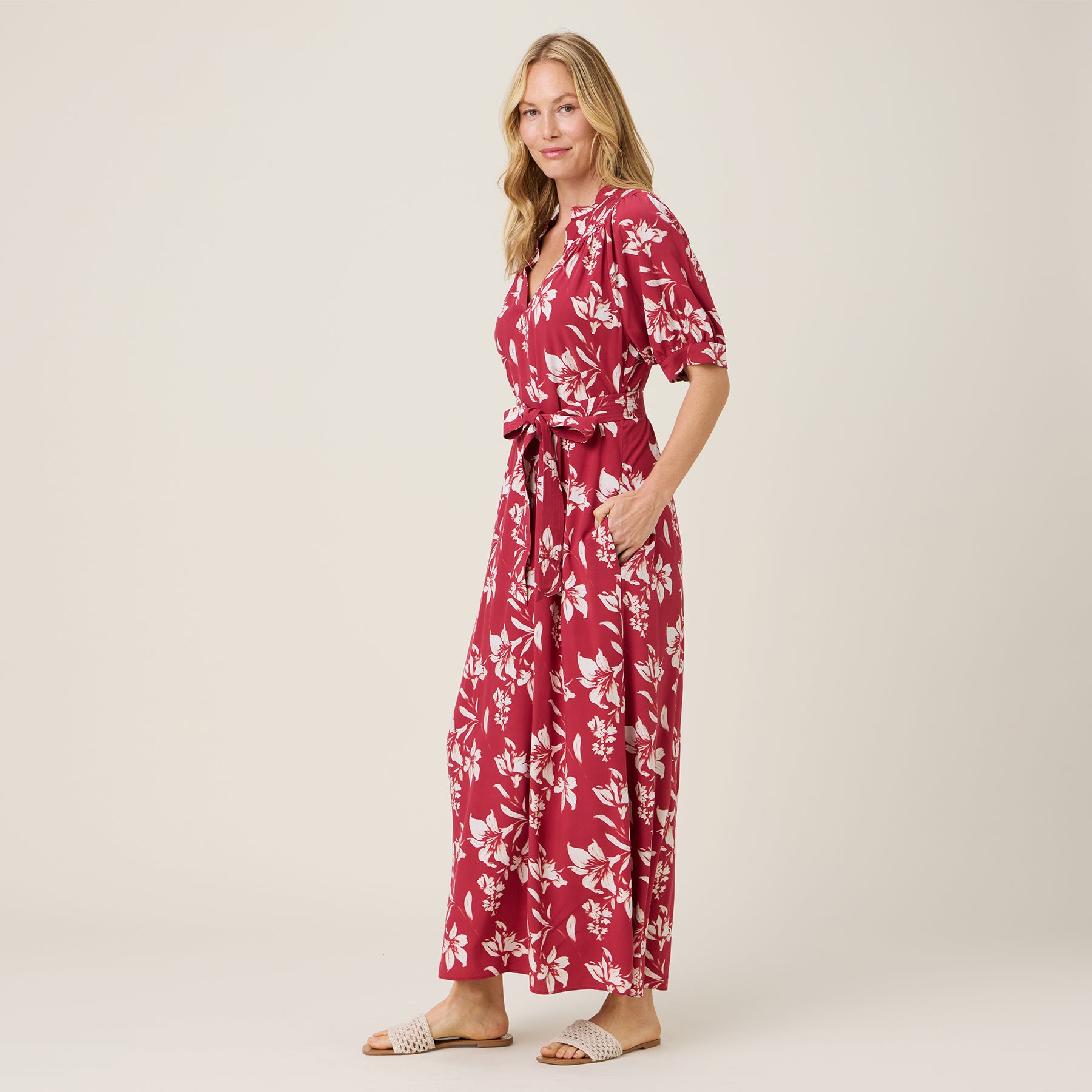 Reyn Spooner GILD THE LILY FREYA DRESS in EMBOLDENED