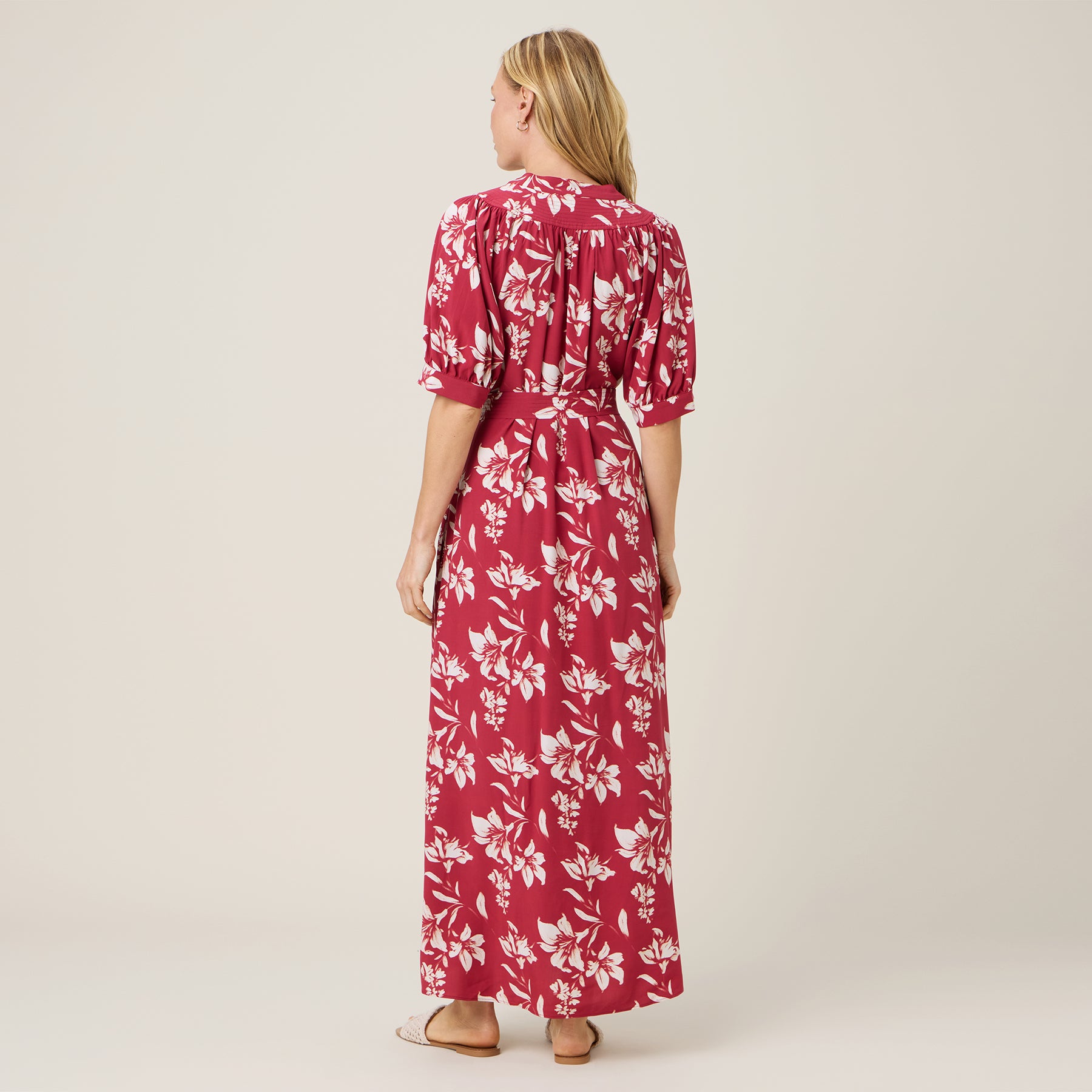 Reyn Spooner GILD THE LILY FREYA DRESS in EMBOLDENED