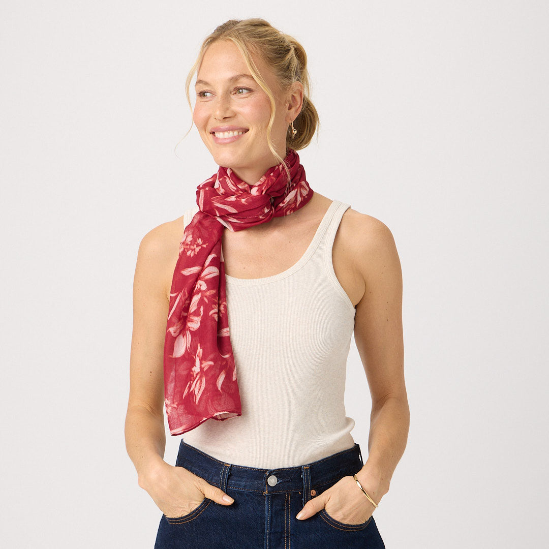 GILD THE LILY SCARF | Reyn Spooner