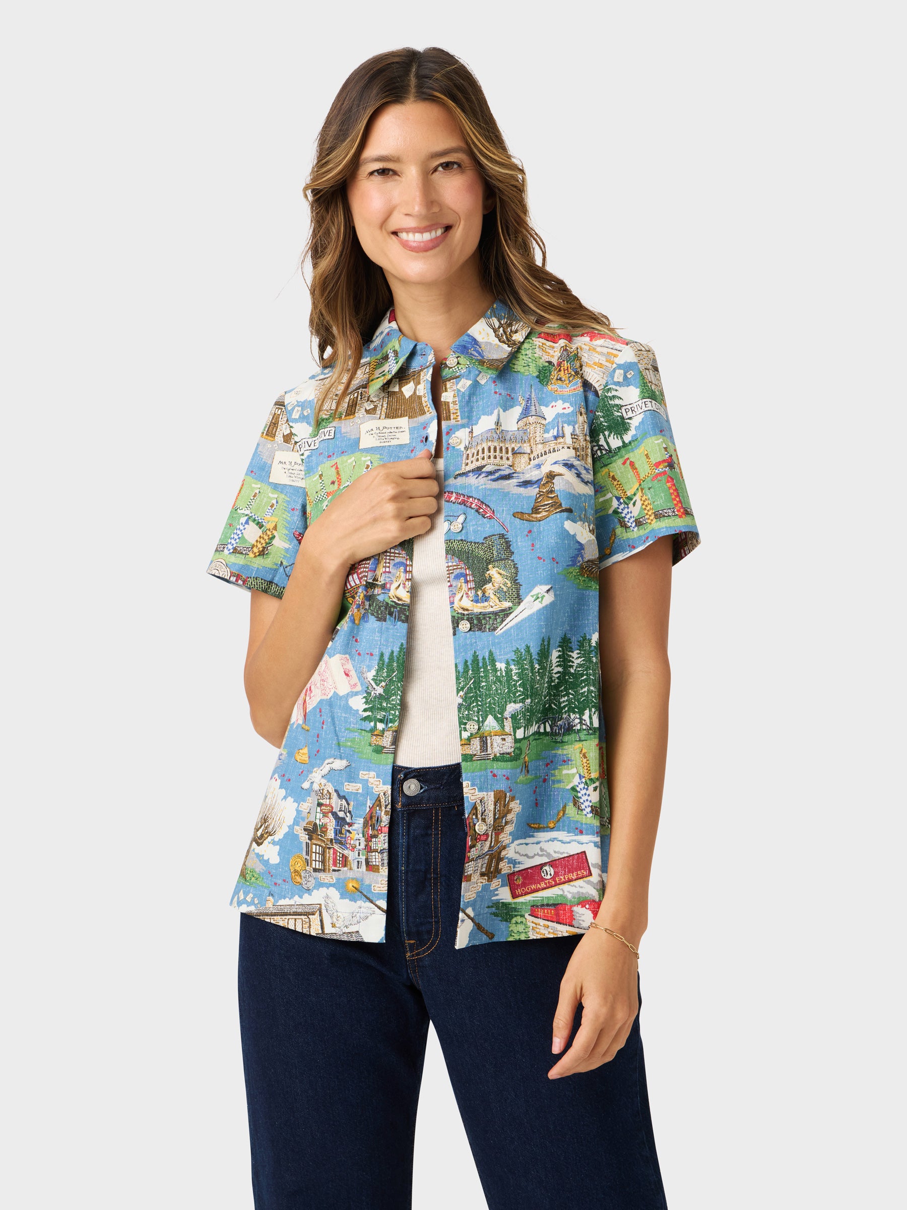 Reyn Spooner HARRY POTTER: HOGWARTS MAGICAL JOURNEY ABBY TOP in CAPTAIN'S BLUE