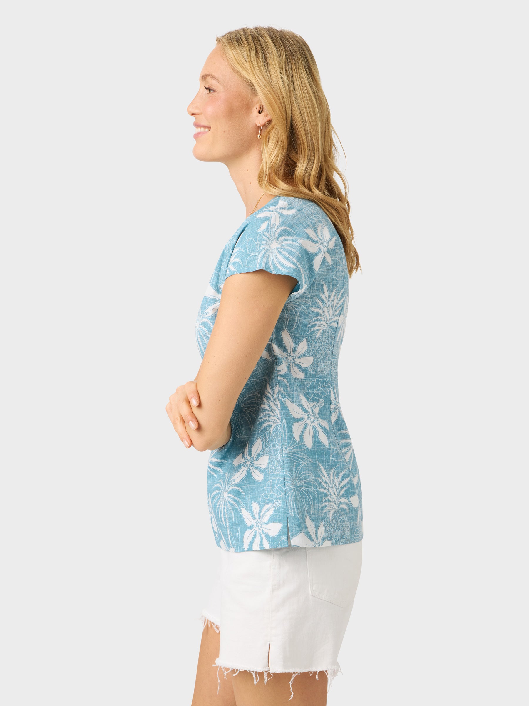 WOMEN'S ISLAND DAZE PIPER TOP | Reyn Spooner