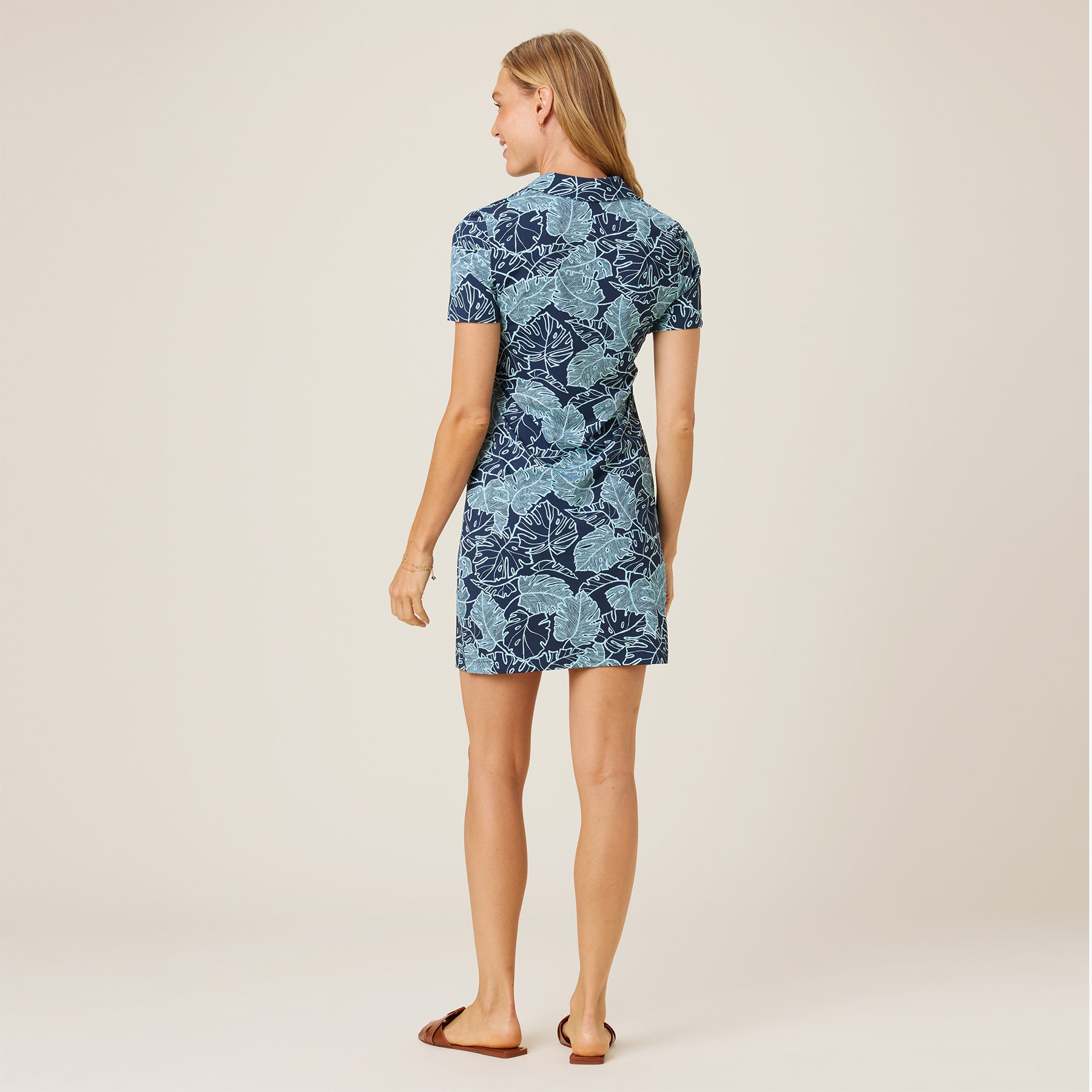 Reyn Spooner LAU APE LIZZY PERFORMANCE DRESS in INSIGNIA BLUE