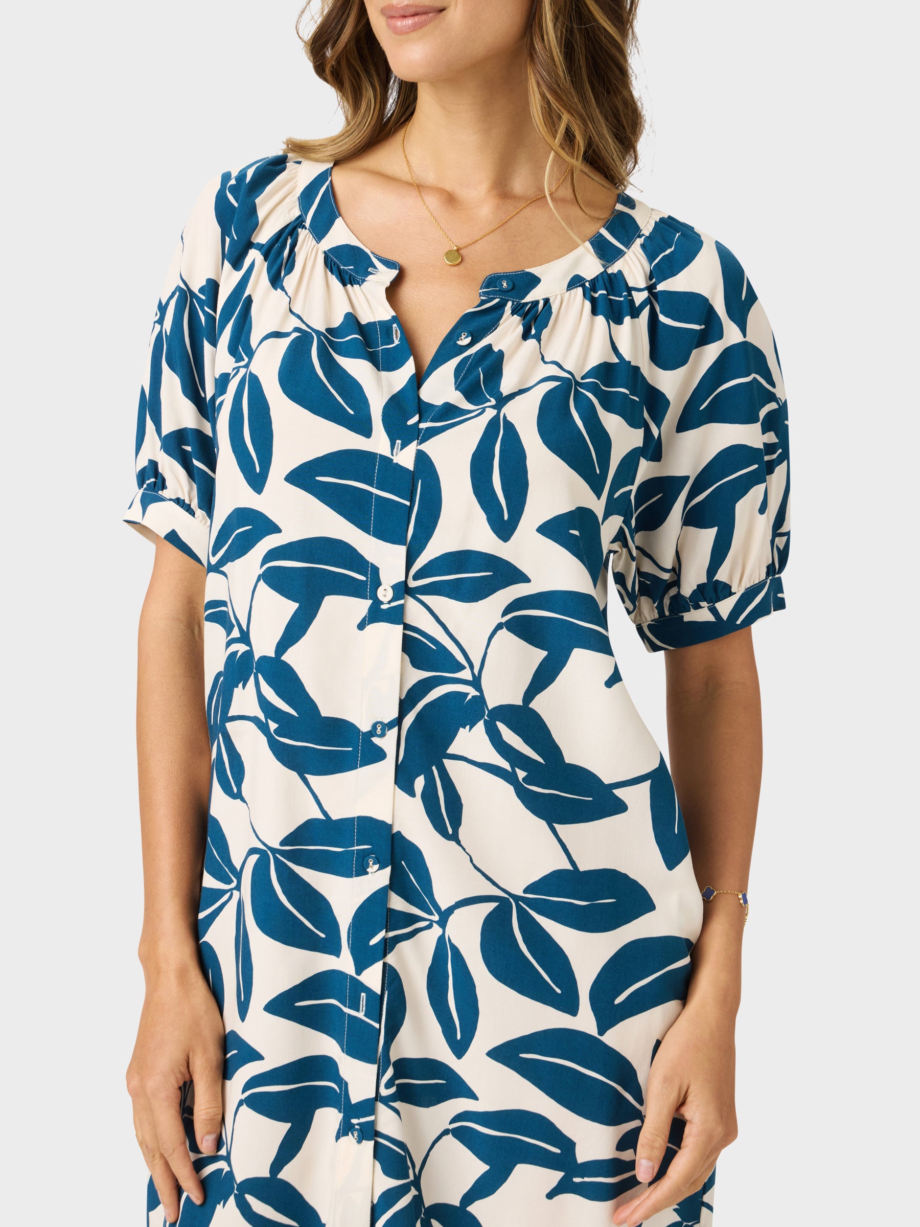 Reyn Spooner LUSH LEAVES TESSA DRESS in OFF WHITE