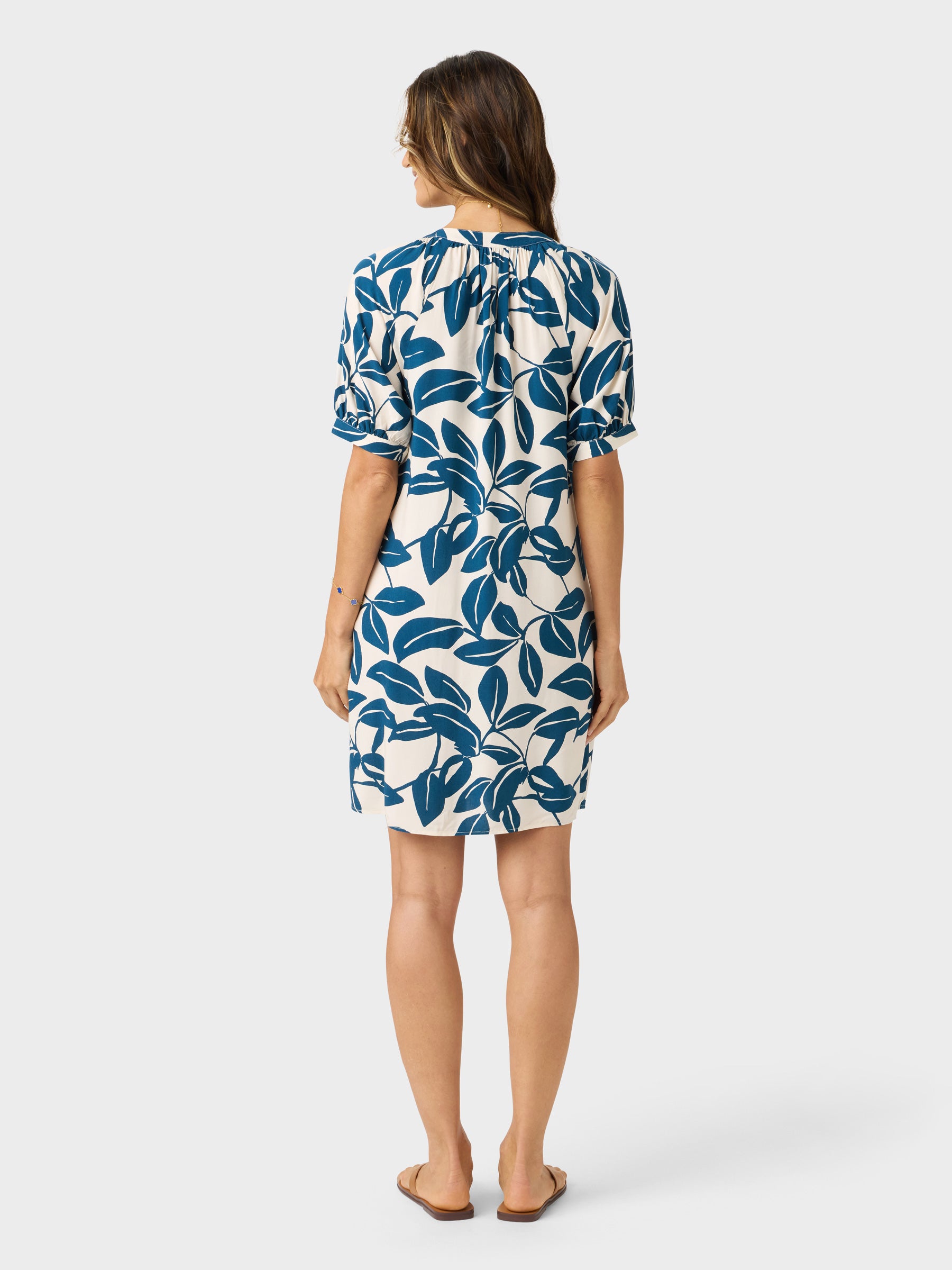 Reyn Spooner LUSH LEAVES TESSA DRESS in OFF WHITE