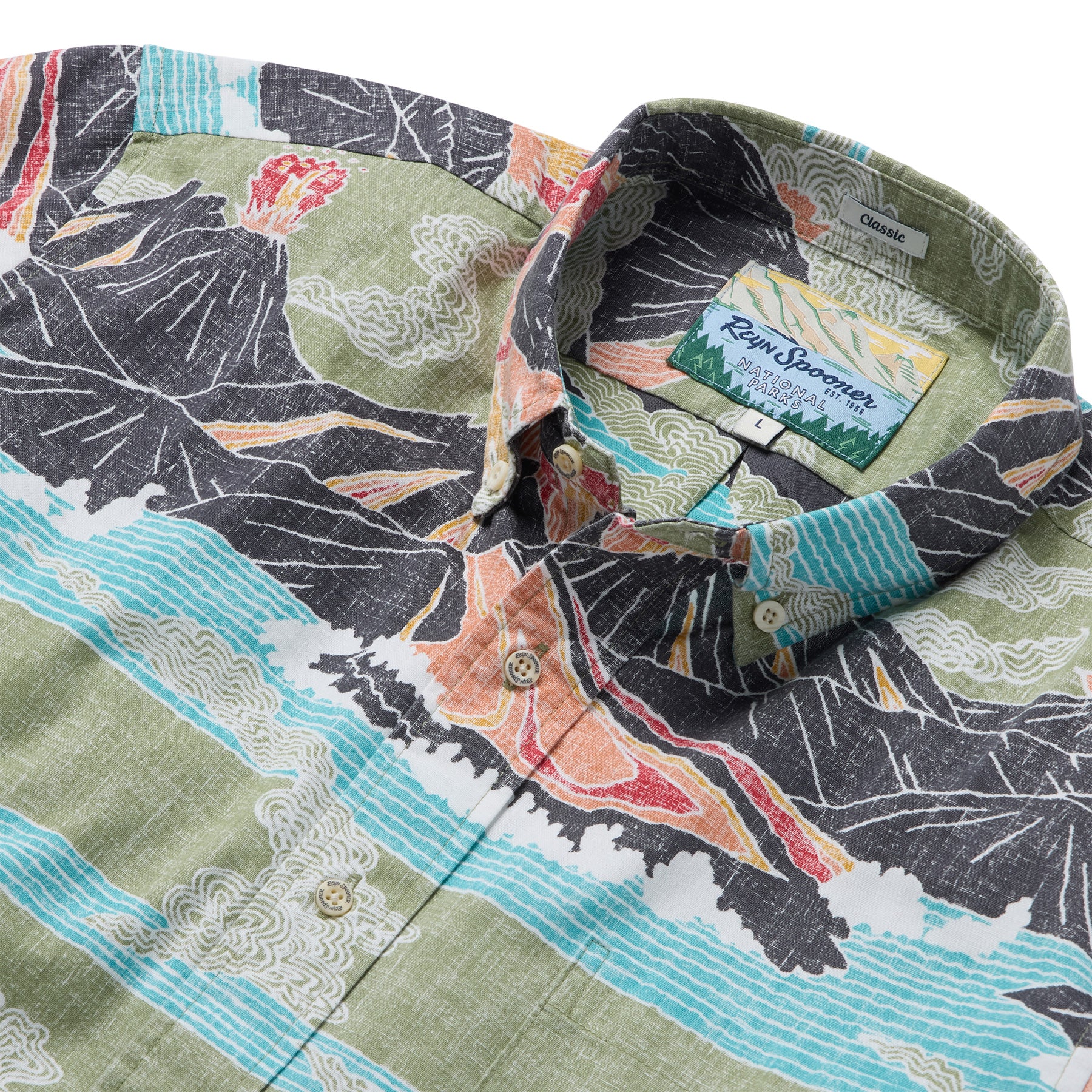 Reyn Spooner VOLCANOES NATIONAL PARK BUTTON FRONT in OLIVE