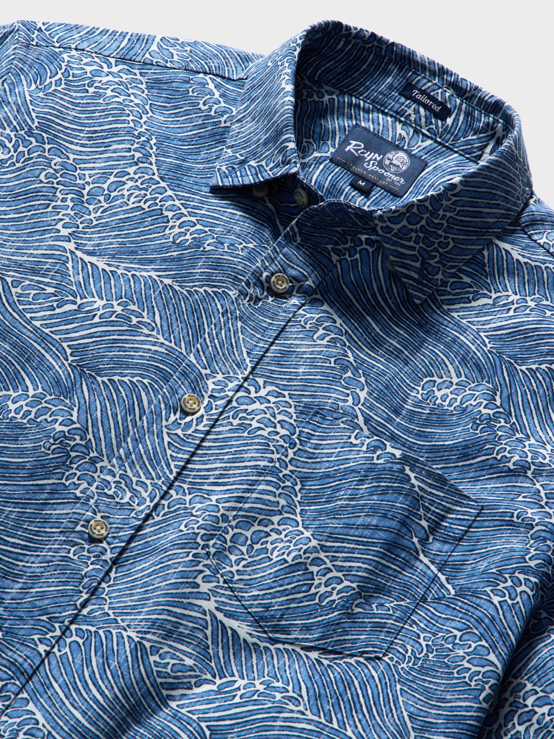 Reyn Spooner MOLOKAI CHANNEL TAILORED in LICHEN BLUE