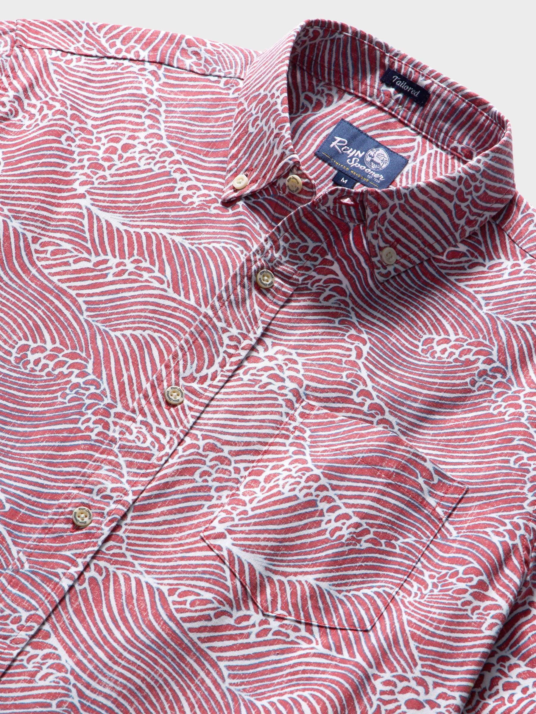 Reyn Spooner MOLOKAI CHANNEL TAILORED in VINTAGE RED