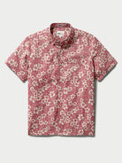 Reyn Spooner BISCUS BOUNTY BUTTON FRONT in EARTH RED