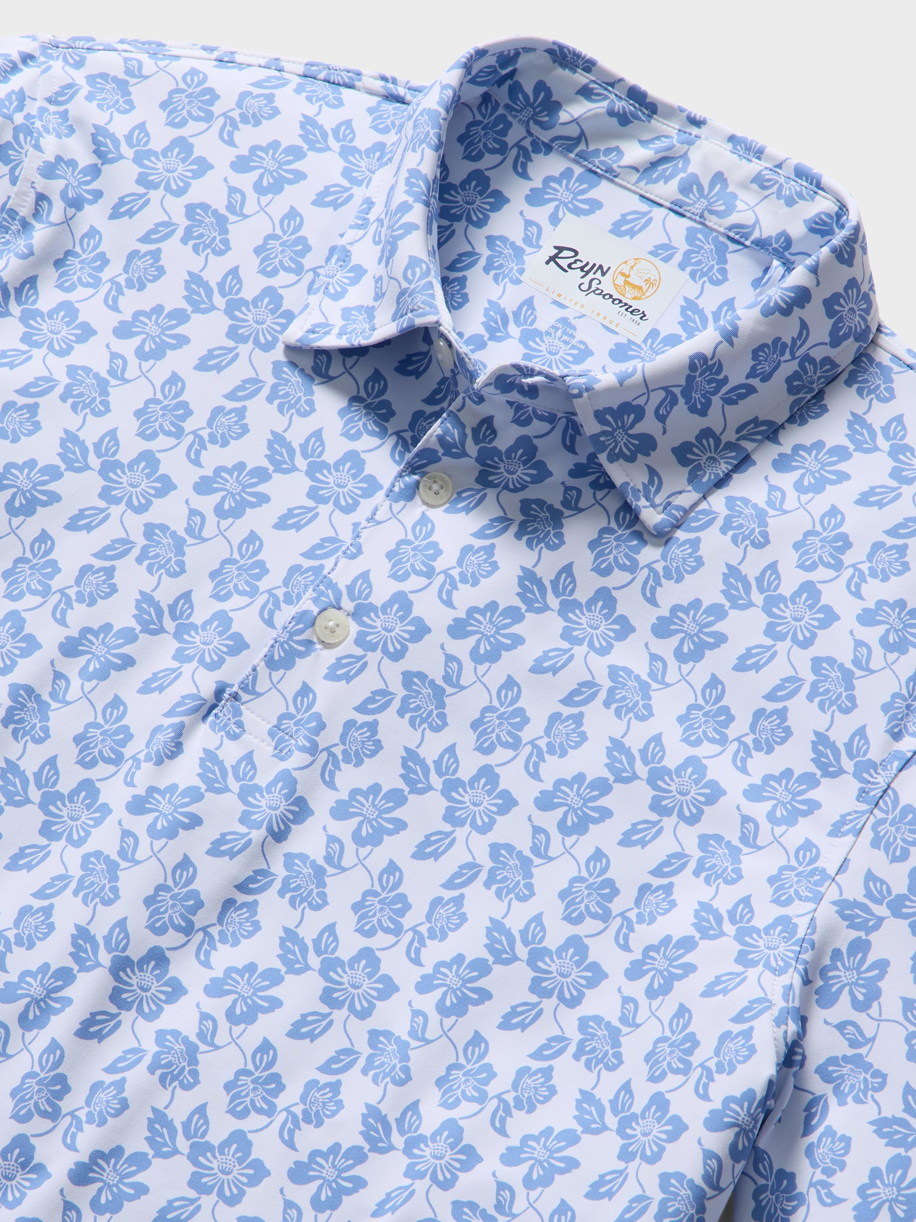 Reyn Spooner CAMELLIAS PERFORMANCE POLO in WHITE