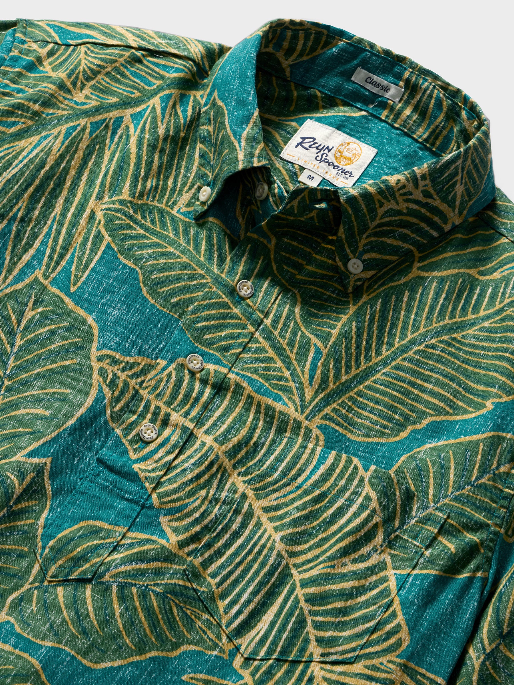 Reyn Spooner FOREST FOLIAGE PULLOVER in GREEN SEA