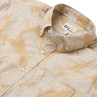 Reyn Spooner TROPICAL SHADE PERFORMANCE BUTTON FRONT in STRAW
