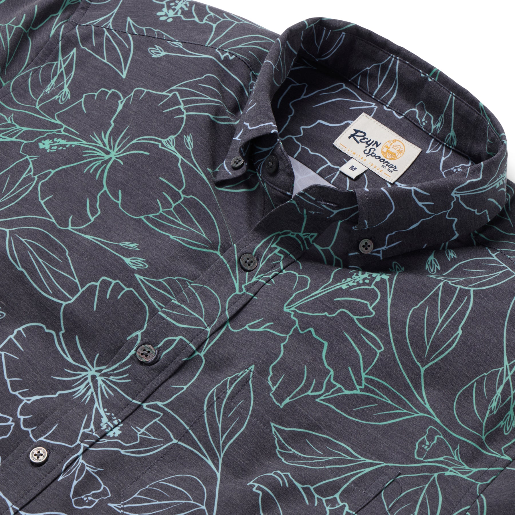 Reyn Spooner BIG BLOOMS PERFORMANCE BUTTON FRONT in BLACK