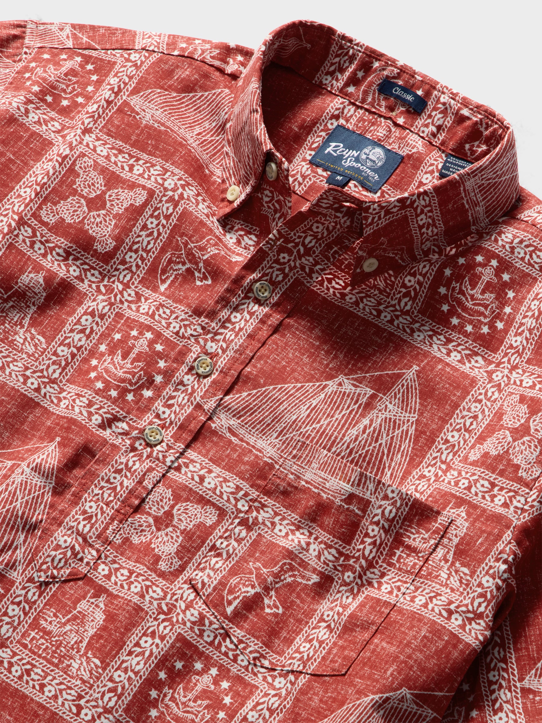 Reyn Spooner NEWPORT SAILOR PULLOVER in RED