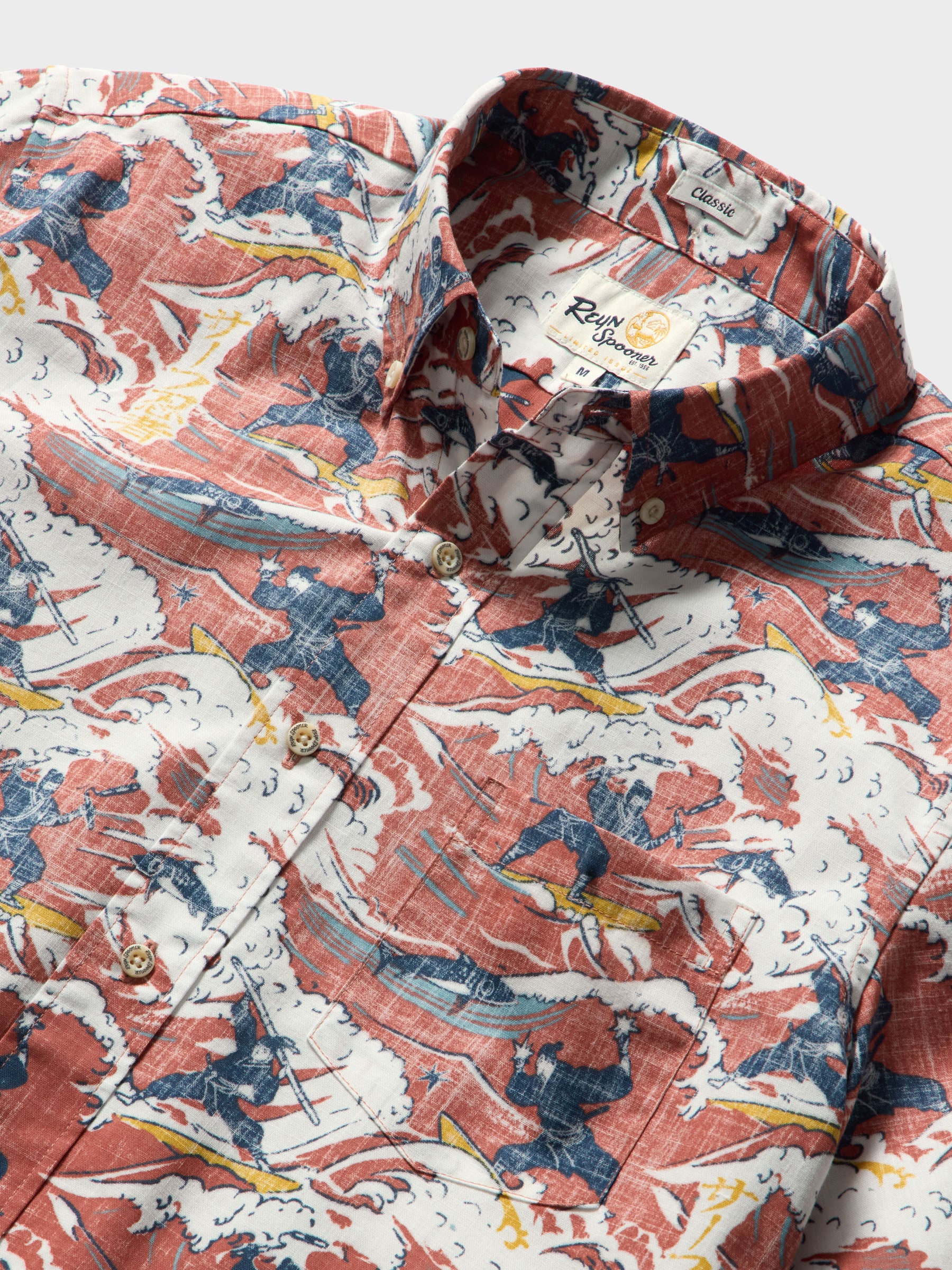 Reyn Spooner SURF NINJAS BUTTON FRONT in RED