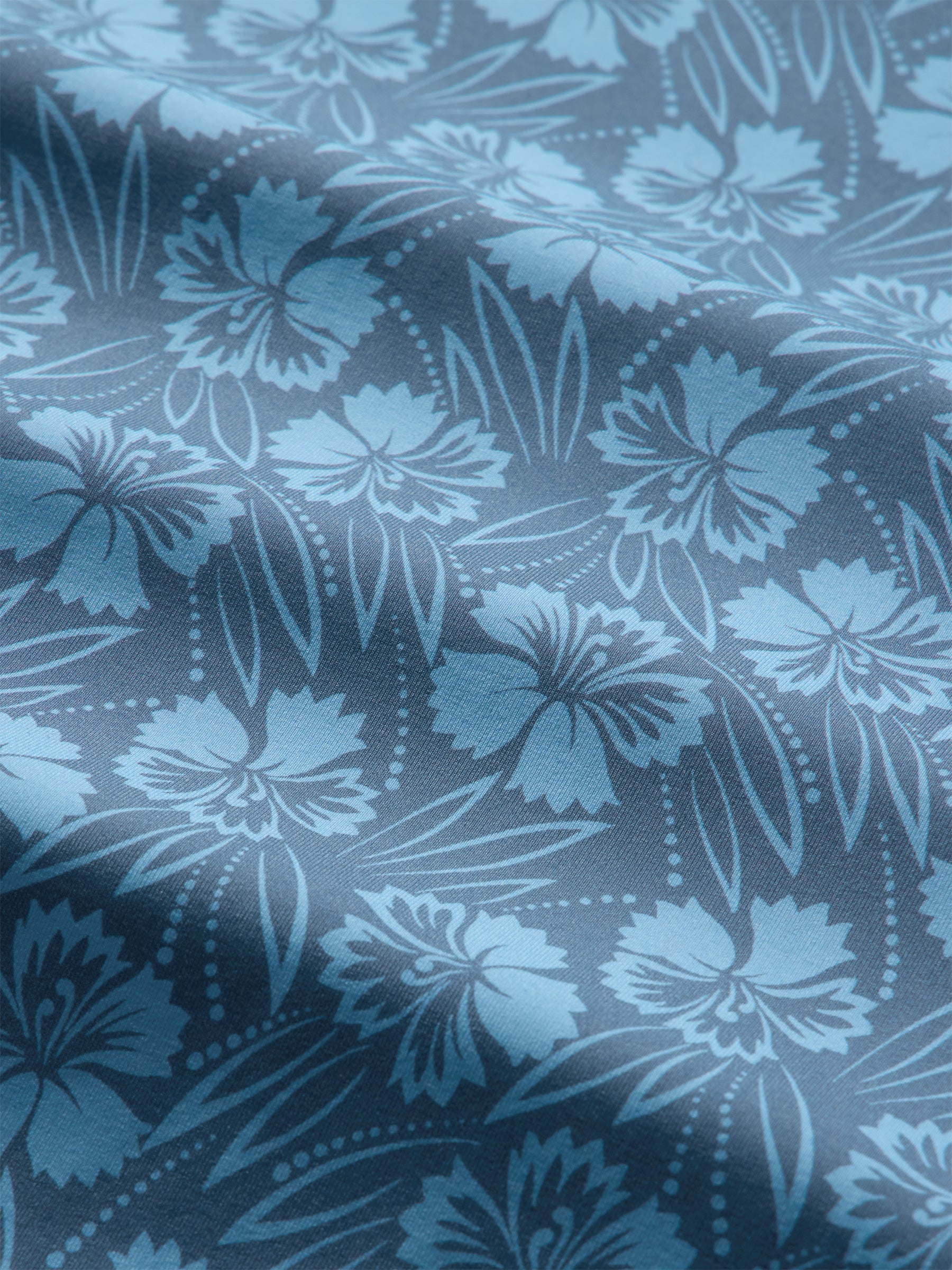 Reyn Spooner BLOSSOM HARMONY PERFORMANCE POLO in MOONLIGHT BLUE