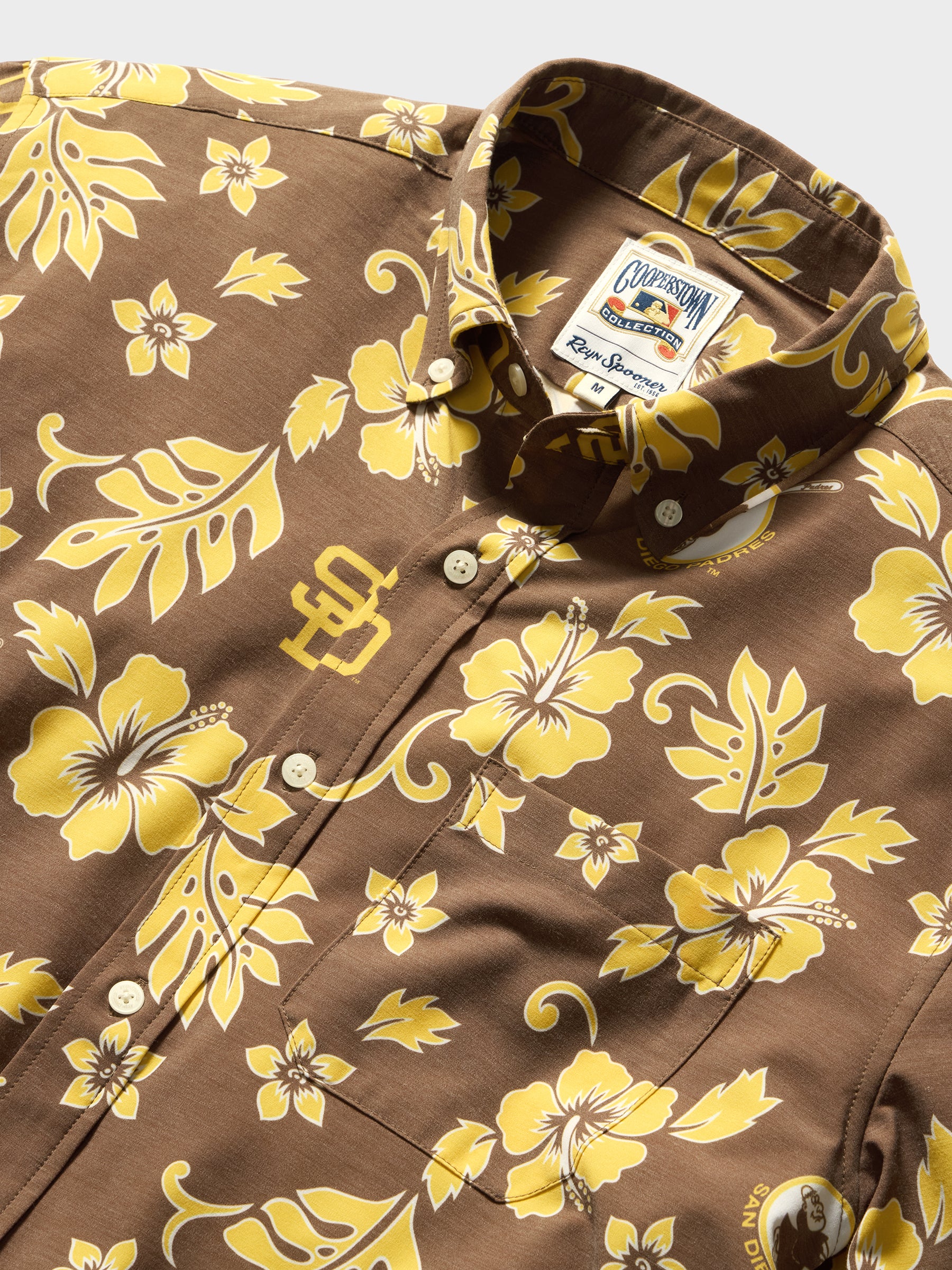Reyn Spooner MLB® SAN DIEGO PADRES COOPERSTOWN PERFORMANCE ALOHA SHIRT in BROWN