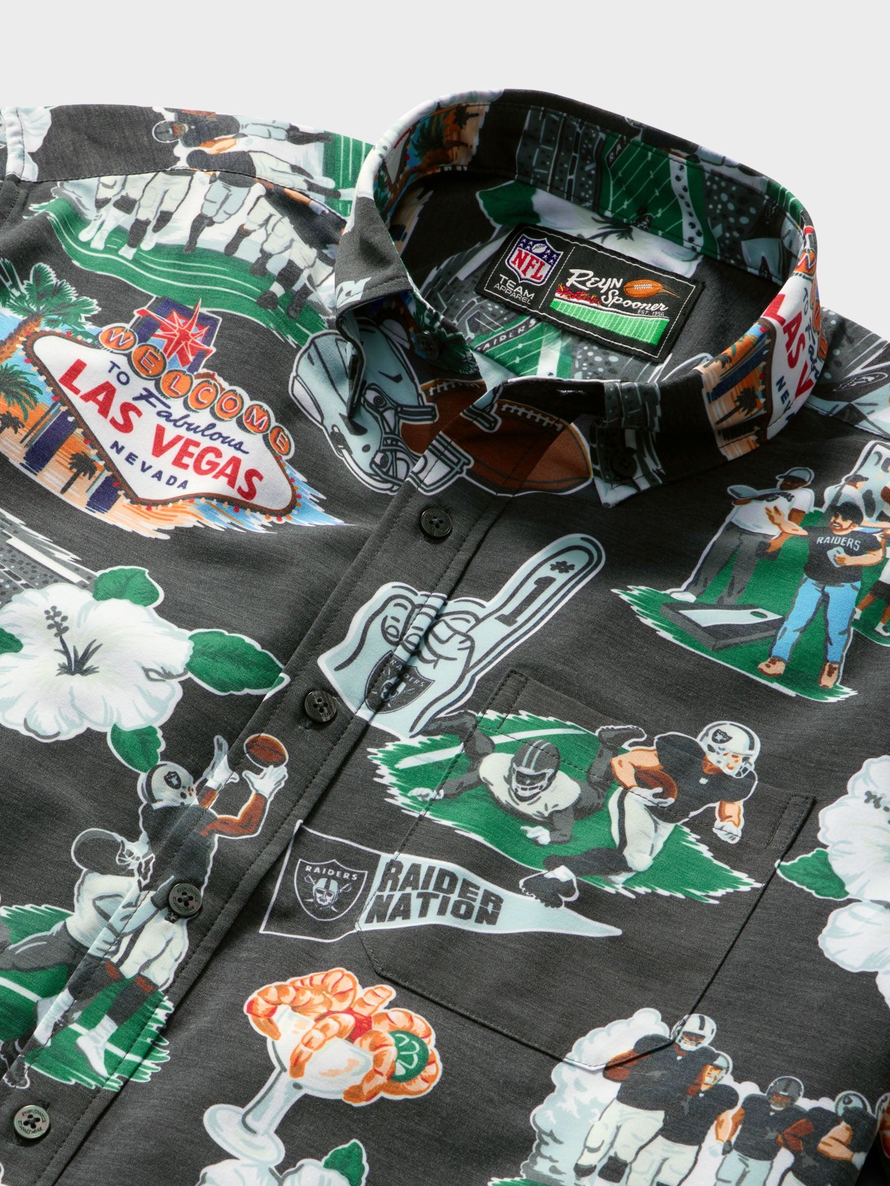 Reyn Spooner LAS VEGAS RAIDERS SCENIC PERFORMANCE ALOHA SHIRT in BLACK