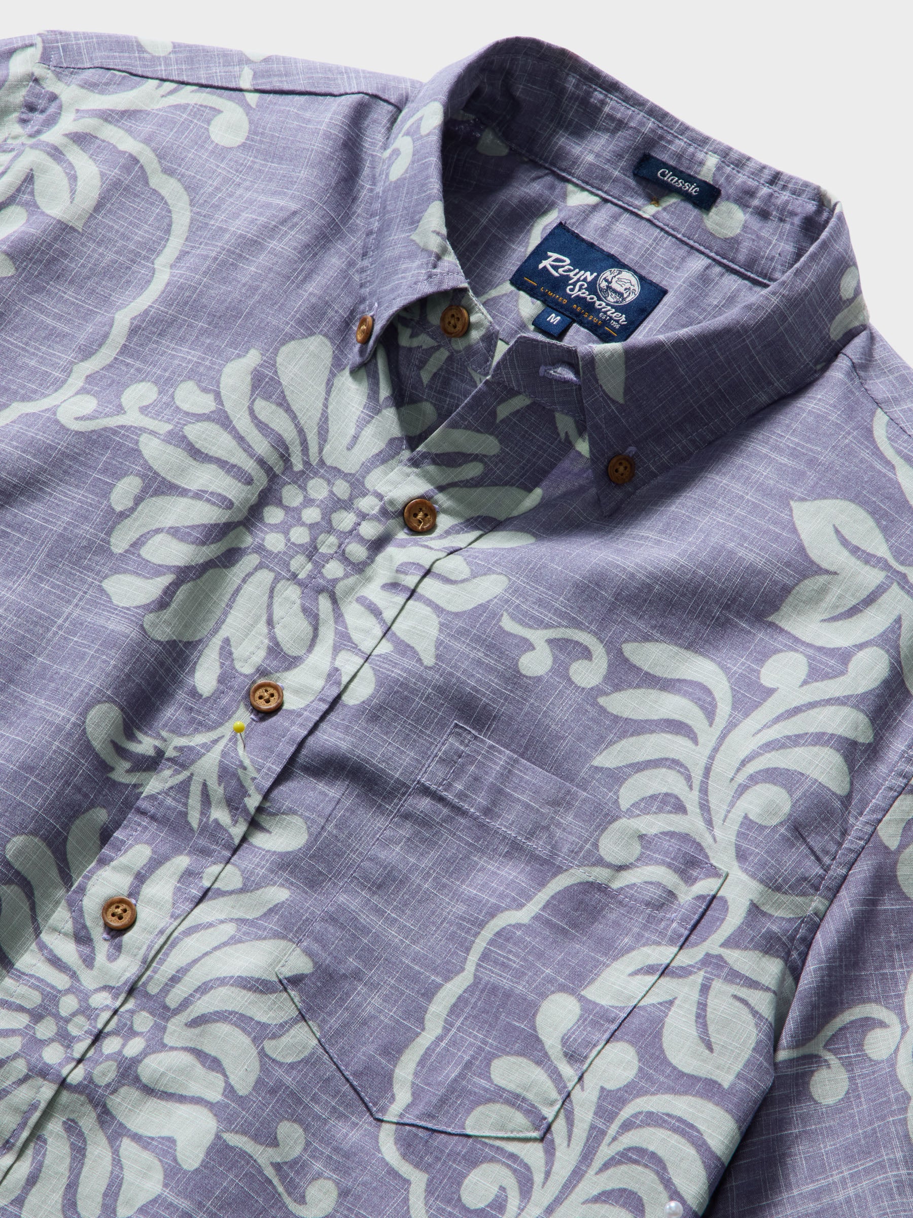 Reyn Spooner MATAHIVA BUTTON FRONT in CADET