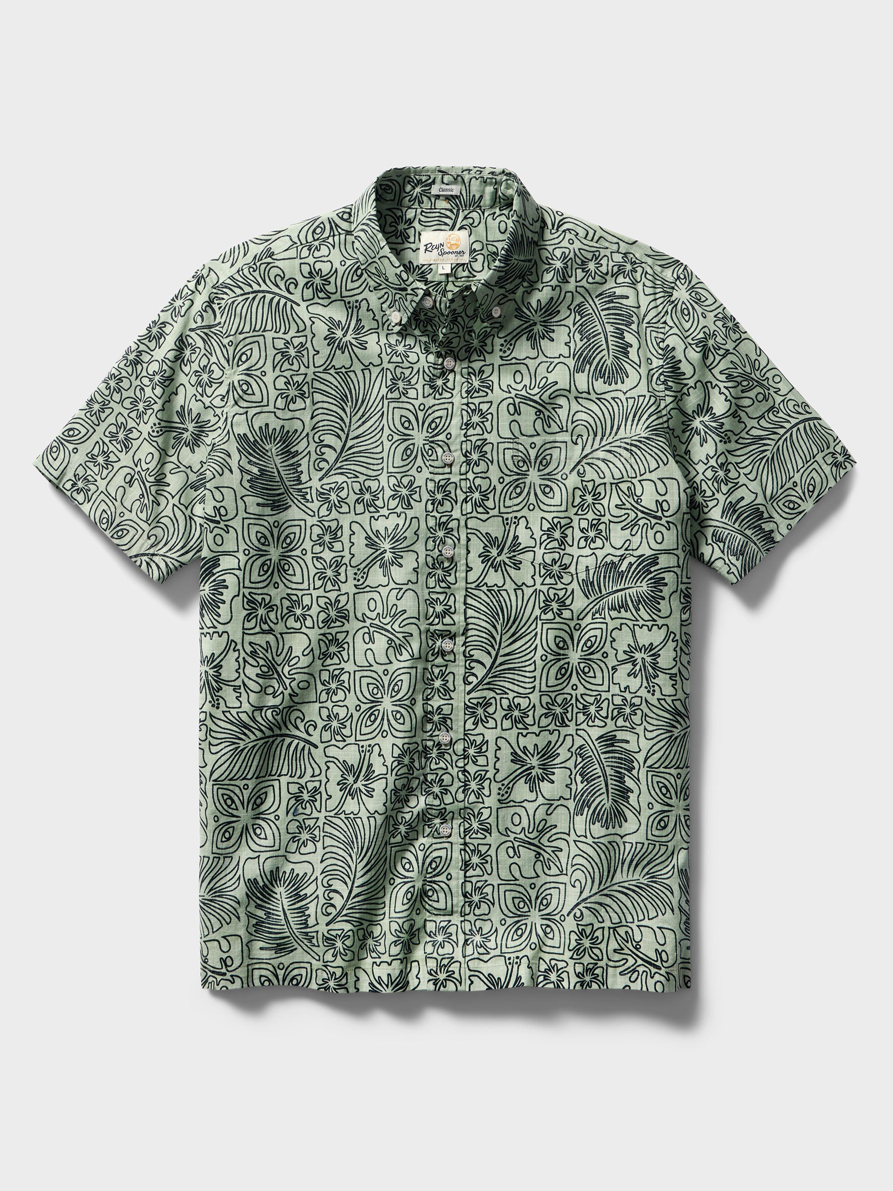 Reyn Spooner RETRO TAPA BUTTON FRONT in GREEN
