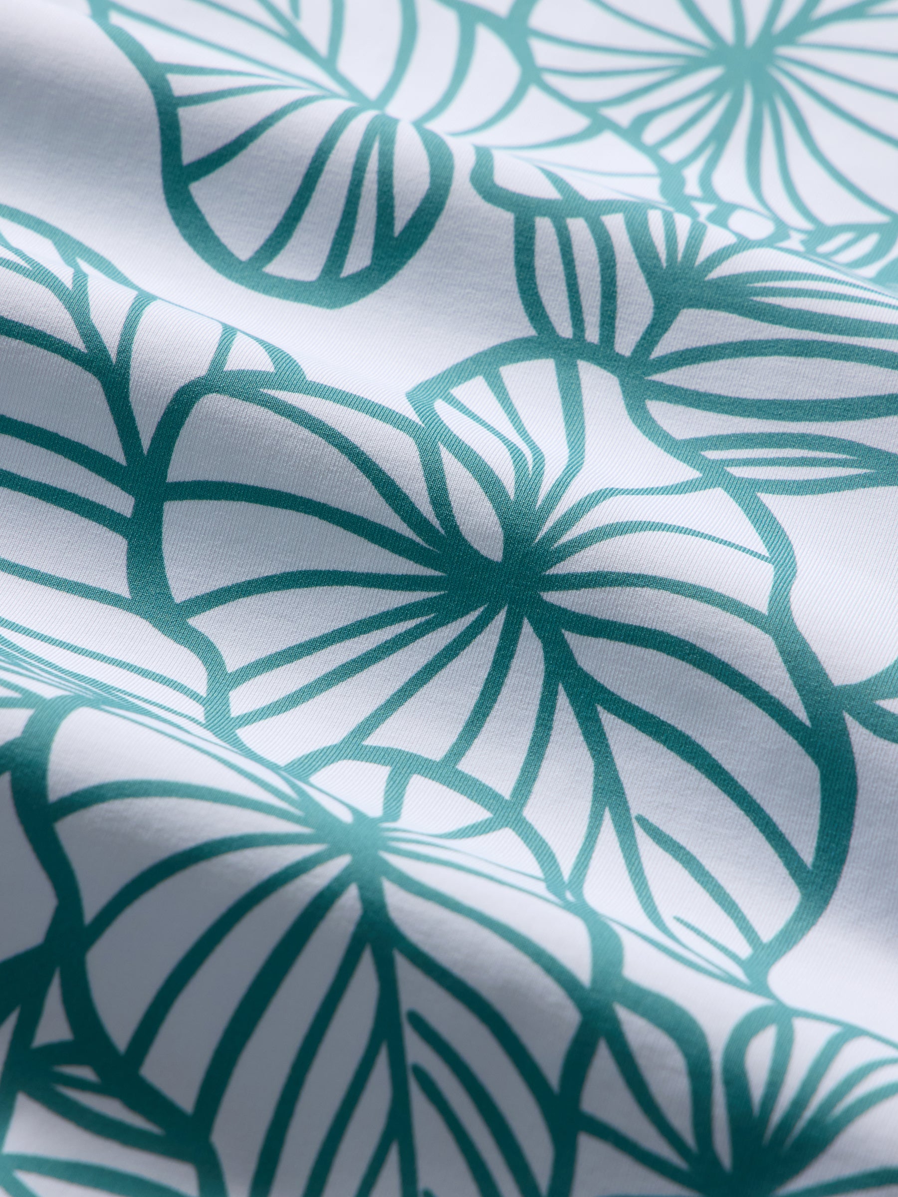 Reyn Spooner KALO LEAF PERFORMANCE POLO in WHITE