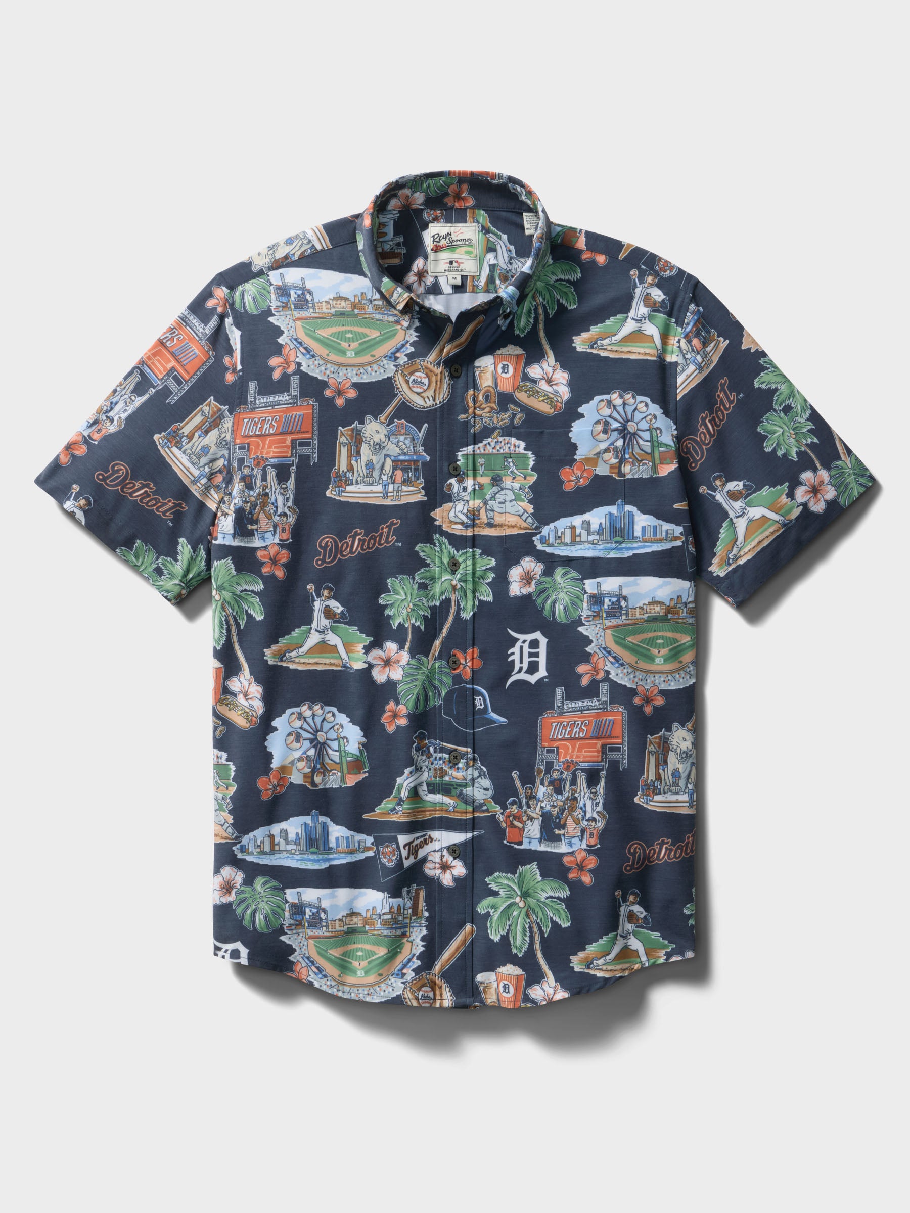 Reyn Spooner MLB® DETROIT TIGERS SCENIC PERFORMANCE ALOHA SHIRT in NAVY