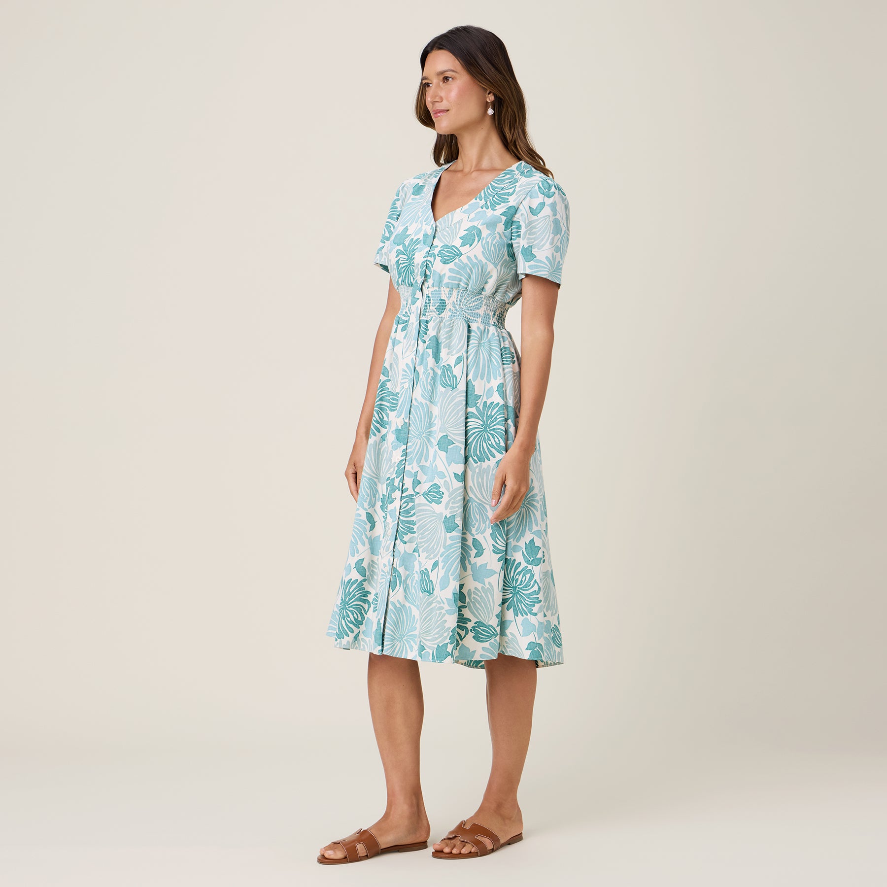 Reyn Spooner MUMS THE WORD HANNAH DRESS in OFF WHITE