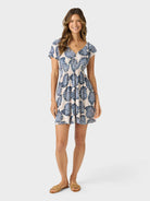 Reyn Spooner NAUTILUS SWIRL DREW DRESS in WHITE