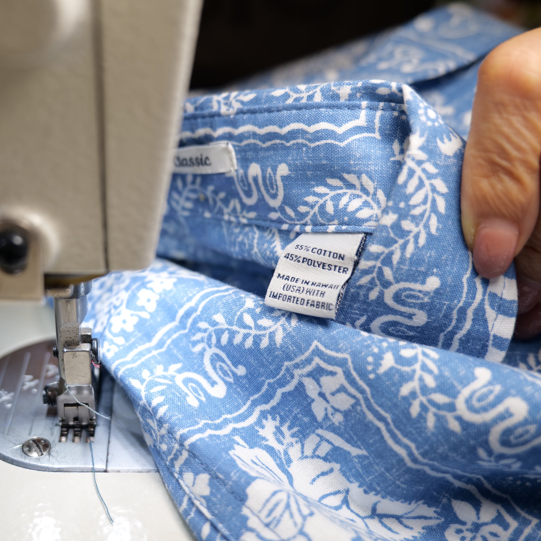 MADE IN HAWAI'I LAHAINA SAILOR PULLOVER | Reyn Spooner