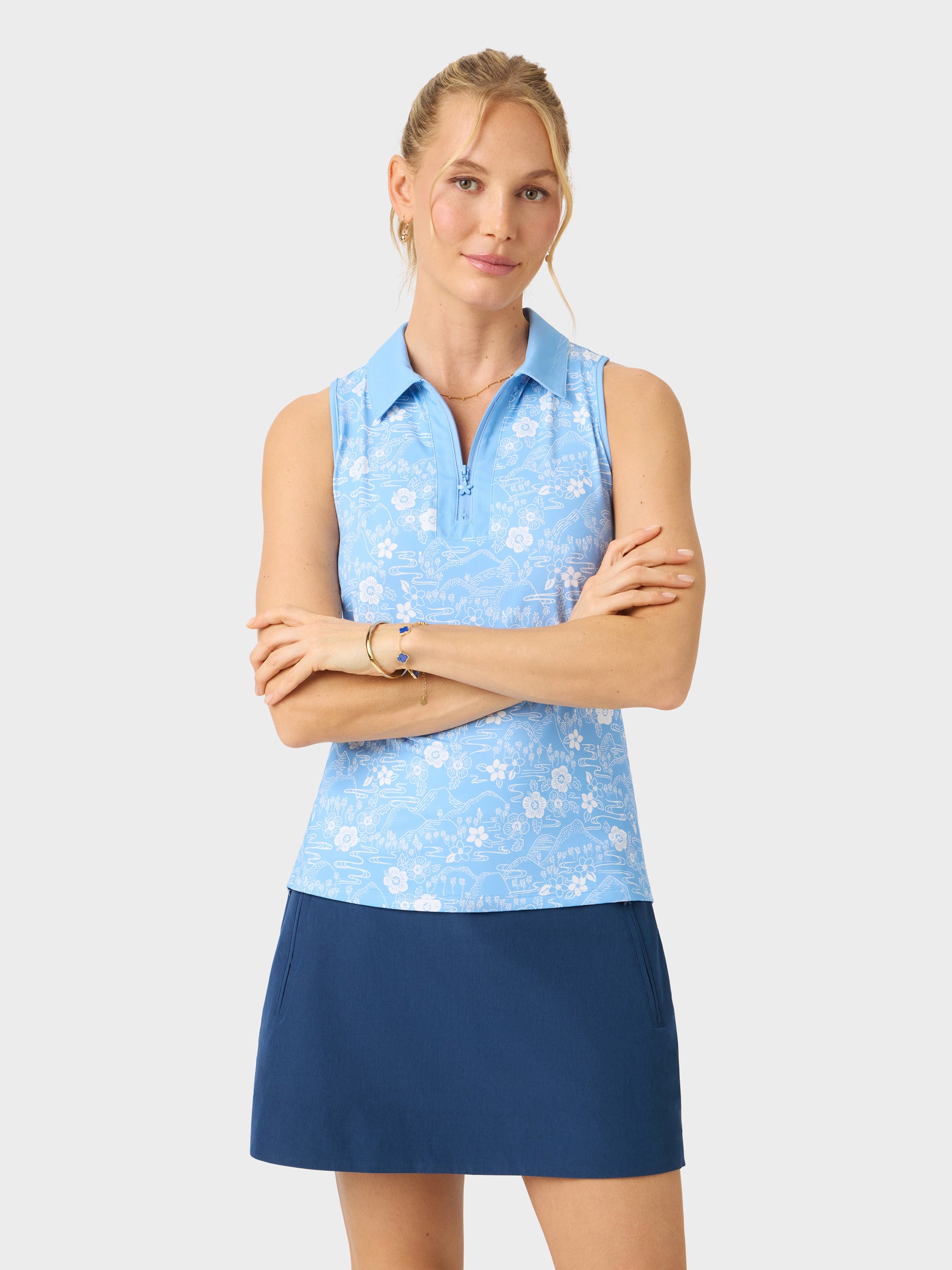 Reyn Spooner SAKURA FIELDS BLAKE PERFORMANCE TOP in ALLURE BLUE