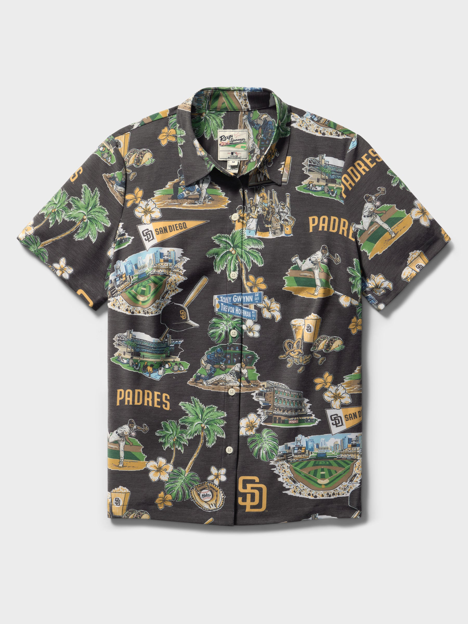Reyn Spooner MLB® WOMEN'S SAN DIEGO PADRES SCENIC PERFORMANCE ALOHA SHIRT in SCENIC