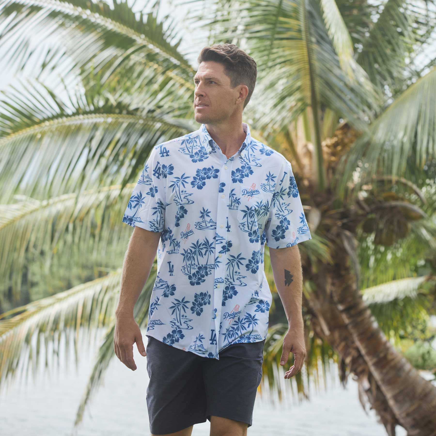 MLB® LOS ANGELES DODGERS GAME DAY PERFORMANCE ALOHA SHIRT – Reyn