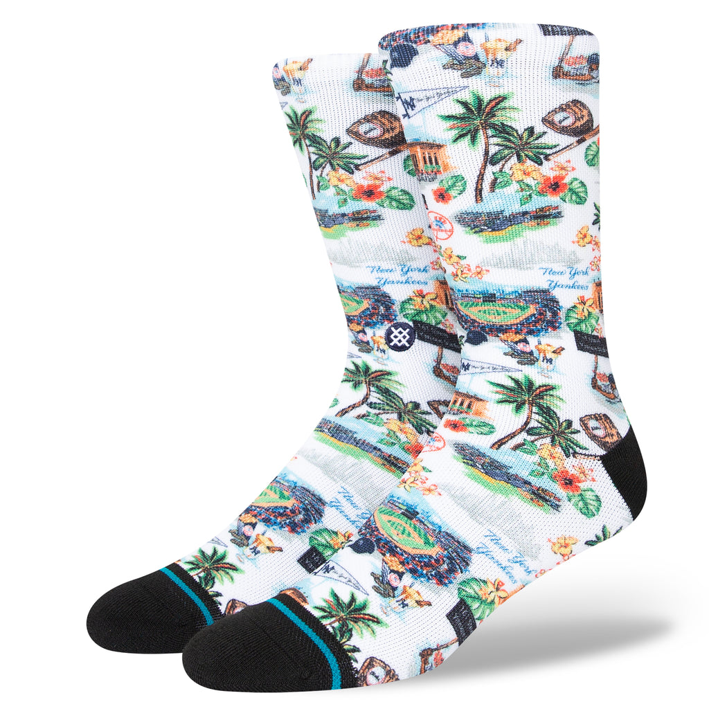 Reyn Spooner NEW YOUR YANKEES SCENIC CREW SOCKS