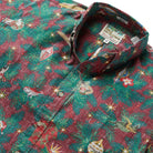Reyn Spooner HAWAIIAN CHRISTMAS 2022 BUTTON FRONT in DEEP RED