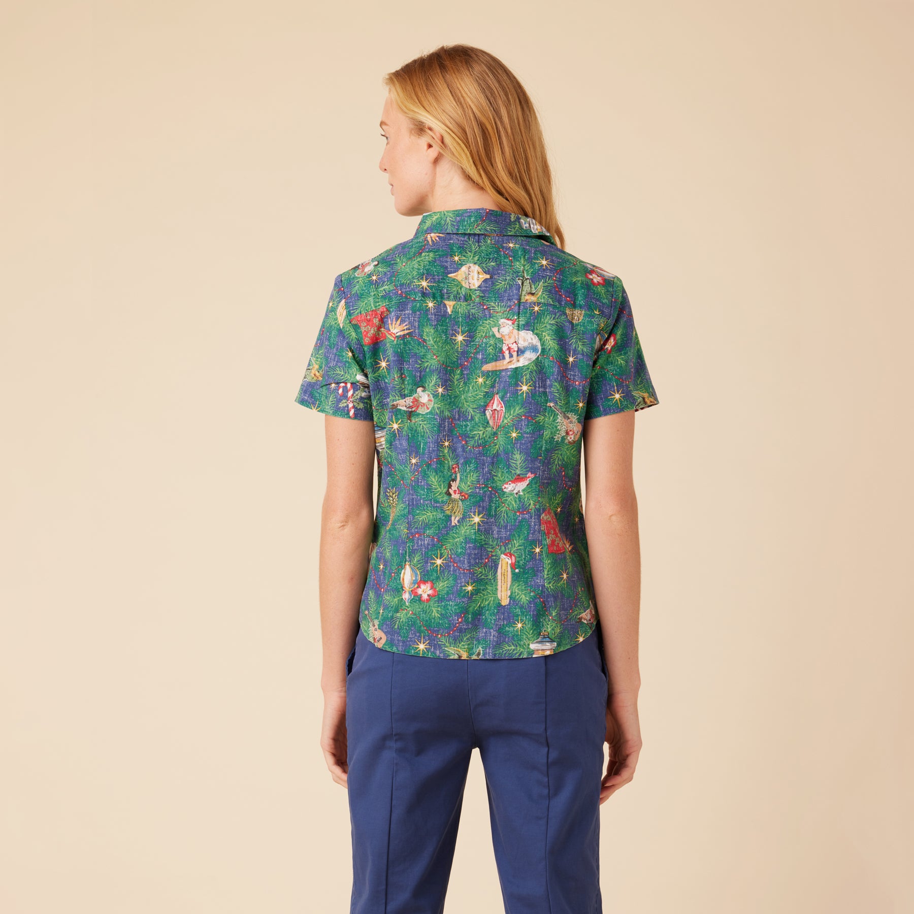 Reyn Spooner HAWAIIAN CHRISTMAS 2022 CAMP SHIRT TAILORED in NAVY